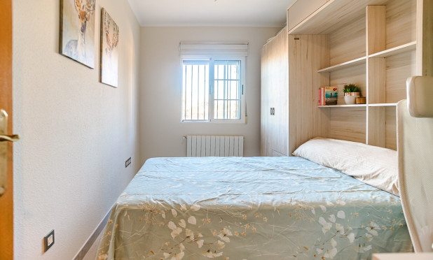 Odsprzedaż - Villa - Catral