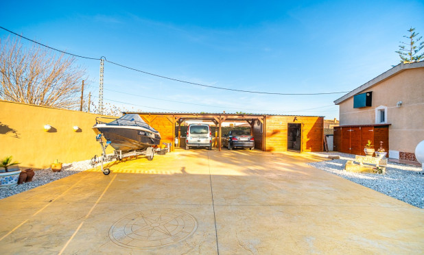 Odsprzedaż - Villa - Catral