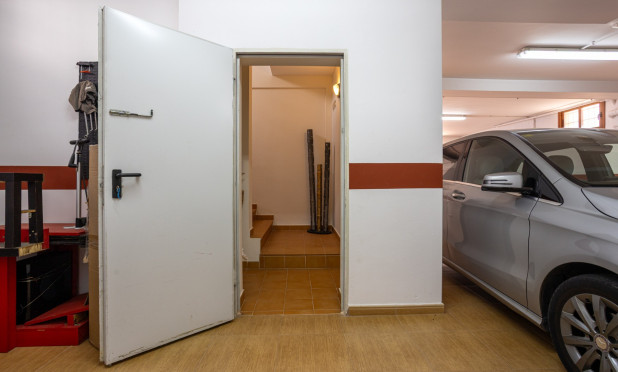 Revente - Villa - Montesinos - La Herrada