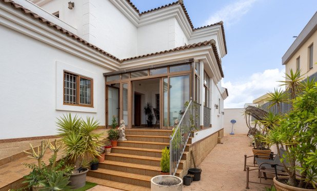 Revente - Villa - Montesinos - La Herrada