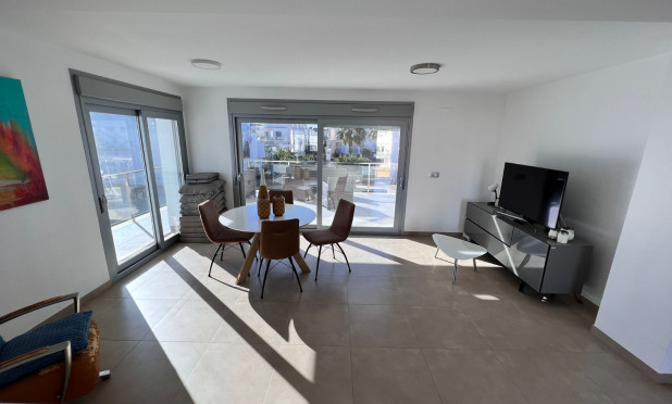 Resale - Apartment / flat - Orihuela - Vistabella Golf