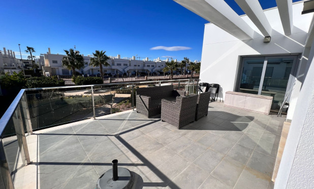 Resale - Apartment / flat - Orihuela - Vistabella Golf