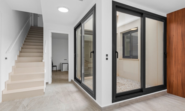 Resale - Villa - San Miguel de Salinas - Costa Blanca