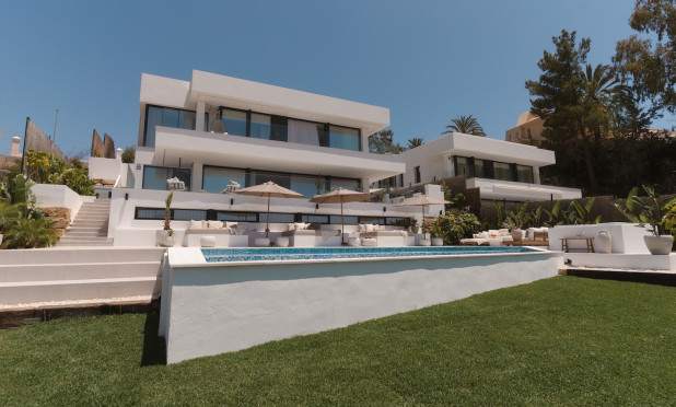 Reventa - Villa - Marbella - Nueva Andalucía