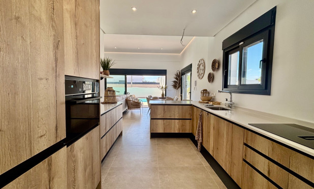 Neue Gebäude - Villa - Rafal