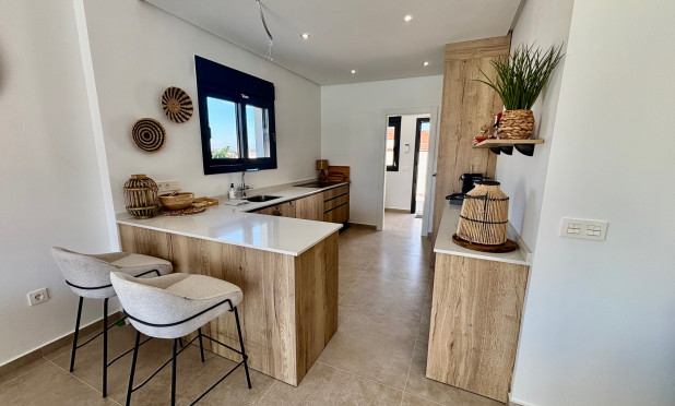 Neue Gebäude - Villa - Rafal