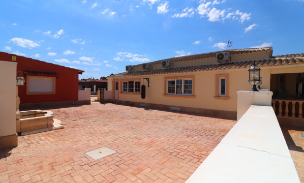 Reventa - Finca / Country Property - Almoradí - Heredades - Village