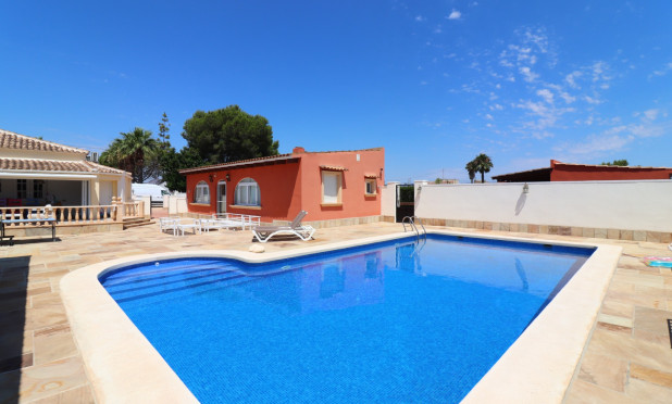 Reventa - Finca / Country Property - Heredades - Heredades - Country