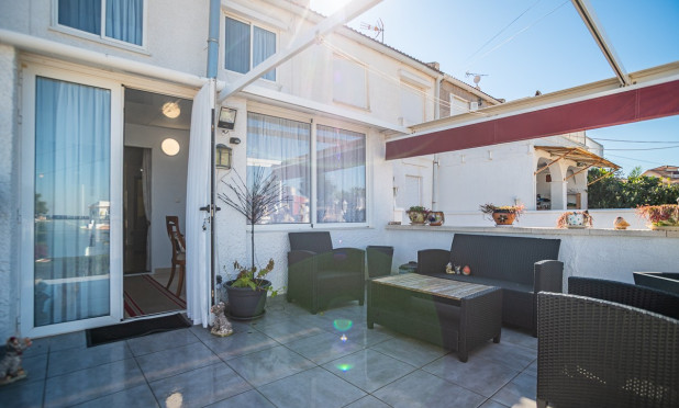 Resale - Apartment / flat - Orihuela Costa - Los Balcones