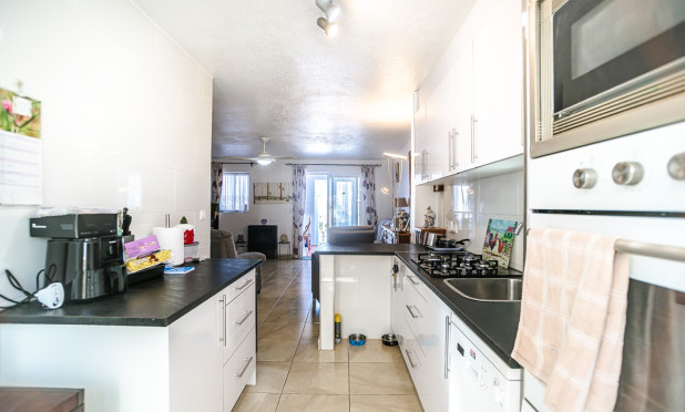 Resale - Apartment / flat - Orihuela Costa - Los Balcones