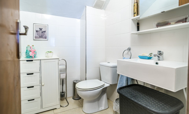 Resale - Apartment / flat - Orihuela Costa - Los Balcones