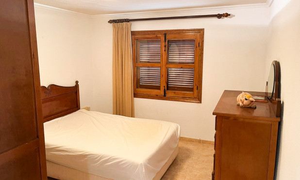 Resale - Villa - Orihuela Costa - Punta Prima