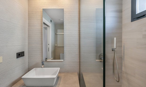 Revente - Appartement - Punta Prima