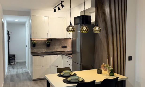 Reventa - Apartamento / piso - Torrevieja - torrevieja