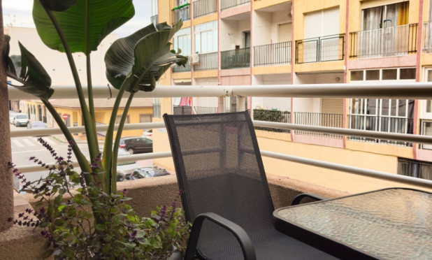 Reventa - Apartamento / piso - Torrevieja - torrevieja