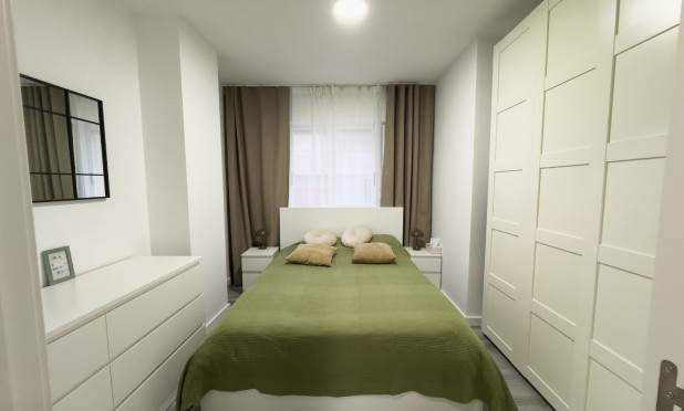 Reventa - Apartamento / piso - Torrevieja - torrevieja