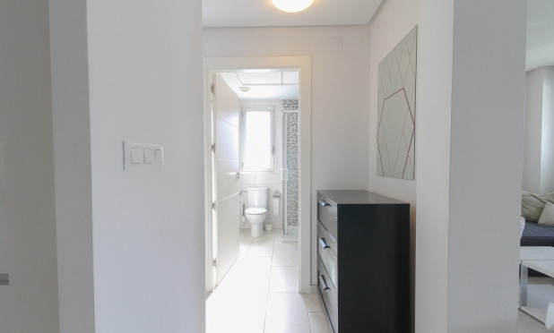 Resale - Townhouse - Torrevieja - Aguas Nuevas