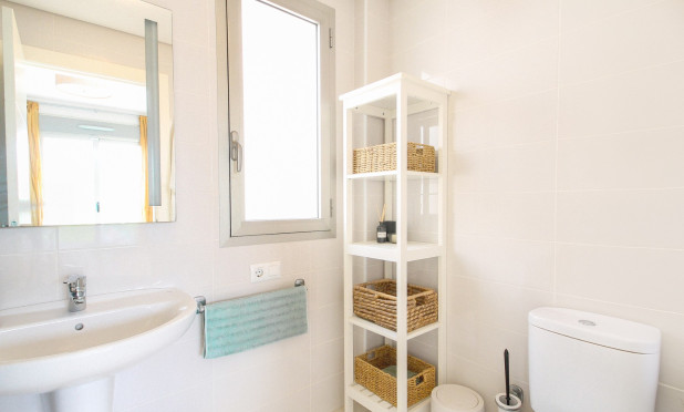 Resale - Townhouse - Torrevieja - Aguas Nuevas