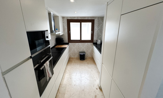 Herverkoop - Appartement / flat - Orihuela Costa - Punta Prima