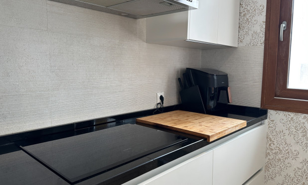 Herverkoop - Appartement / flat - Orihuela Costa - Punta Prima