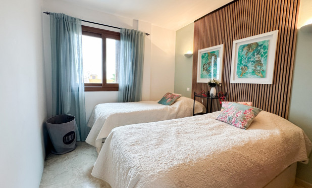 Herverkoop - Appartement / flat - Orihuela Costa - Punta Prima