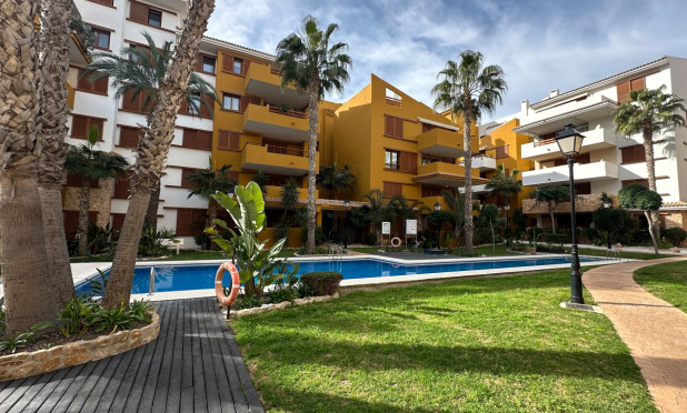 Herverkoop - Appartement / flat - Orihuela Costa - Punta Prima