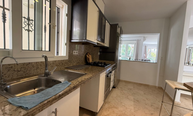 Resale - Villa - Orihuela - Costa Blanca