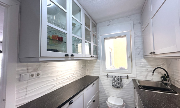 Revente - Appartement - Torrevieja - San luis