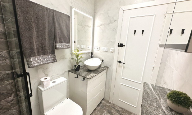 Revente - Appartement - Torrevieja - San luis