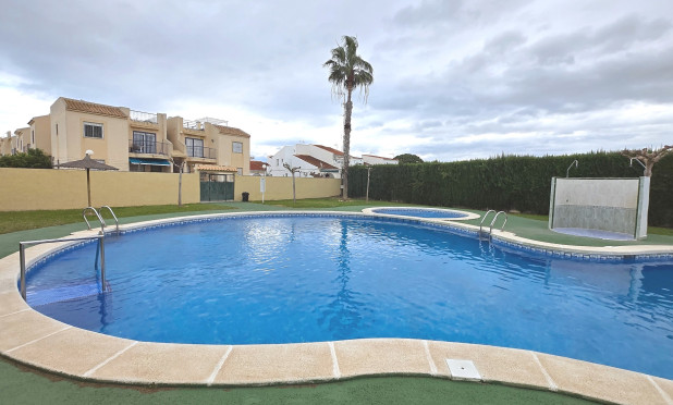 Revente - Appartement - Torrevieja - San luis