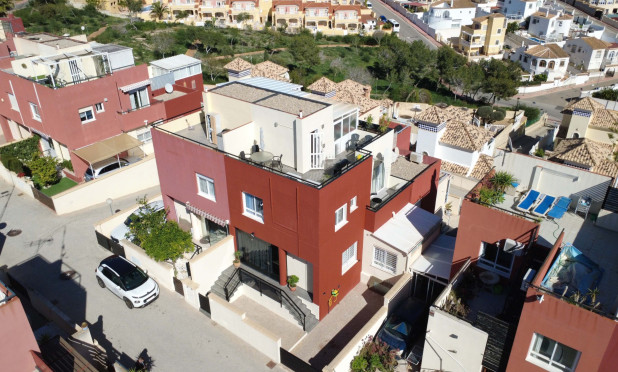 Resale - Townhouse - Orihuela Costa - Villamartín