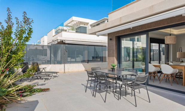 Resale - Villa - San Fulgencio - La Marina