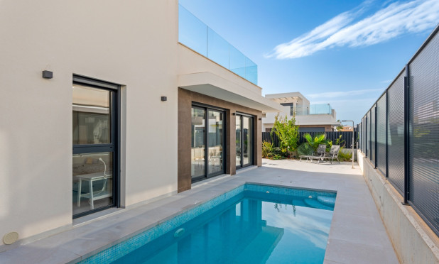 Resale - Villa - San Fulgencio - La Marina