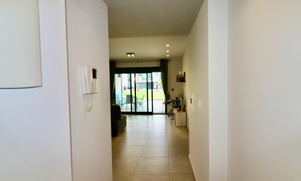 Revente - Appartement - Guardamar del Segura - Guardamar - El Raso
