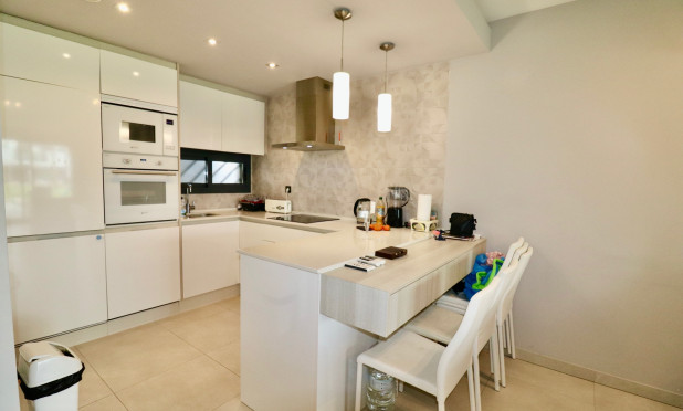 Revente - Appartement - Guardamar del Segura - Guardamar - El Raso