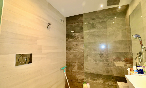 Revente - Appartement - Guardamar del Segura - Guardamar - El Raso