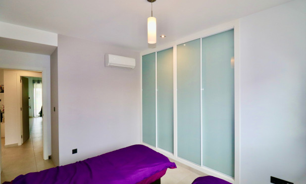 Revente - Appartement - Guardamar del Segura - Guardamar - El Raso