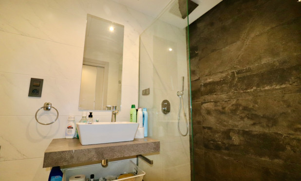 Revente - Appartement - Guardamar del Segura - Guardamar - El Raso