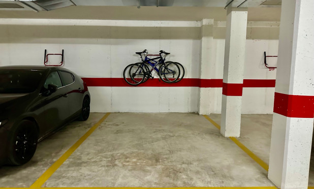 Revente - Appartement - Guardamar del Segura - Guardamar - El Raso