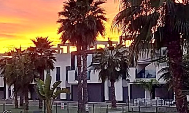 Revente - Appartement - Guardamar del Segura - Guardamar - El Raso