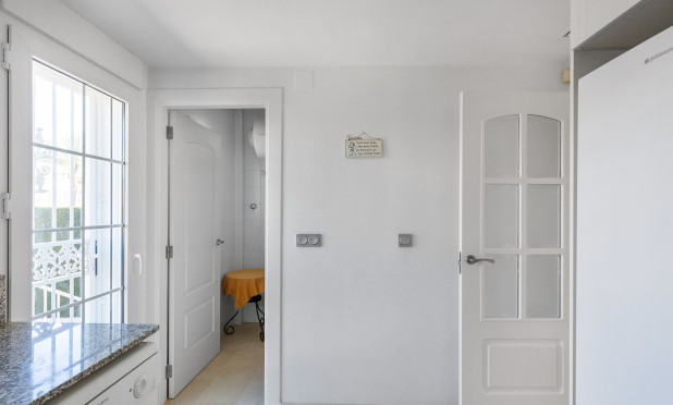 Revente - Villa - Guardamar del Segura - El Raso