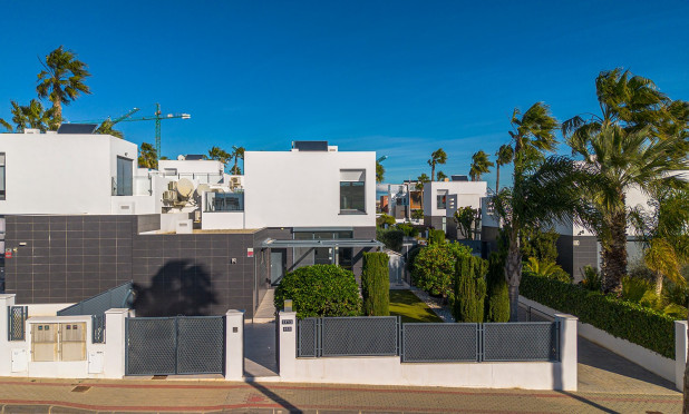 Resale - Townhouse - Algorfa - La Finca Golf