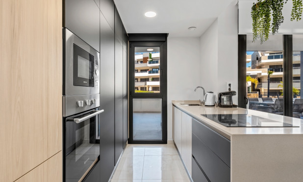 Resale - Apartment / flat - Orihuela Costa - Playa Flamenca