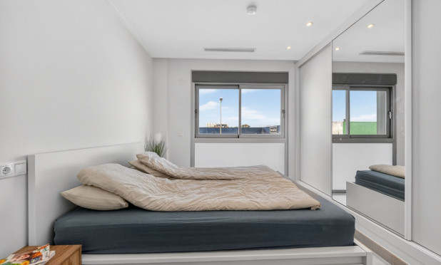 Odsprzedaż - Mieszkanie w bloku - Ciudad Quesada - Lo Marabú