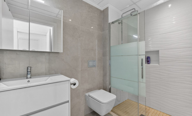 Odsprzedaż - Mieszkanie w bloku - Ciudad Quesada - Lo Marabú