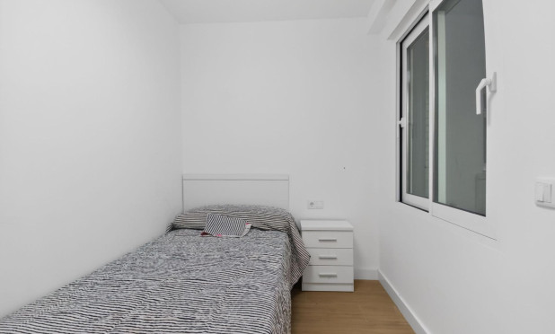 Herverkoop - Appartement / flat - Torrevieja - Playa del Cura