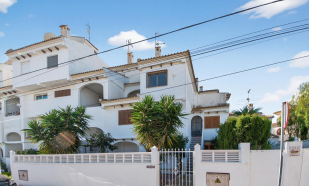 Resale - Apartment / flat - Torrevieja - Calas blanca