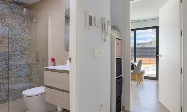 Herverkoop - Herenhuis - Benijofar