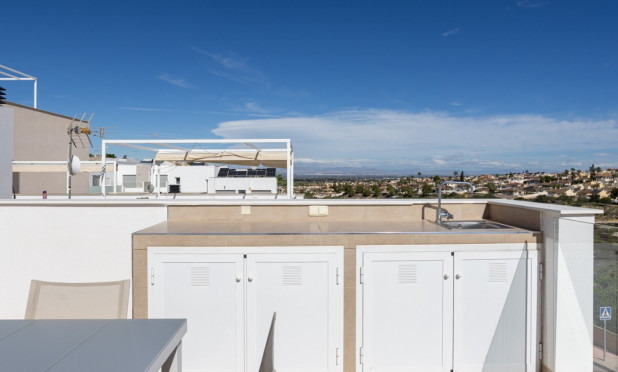 Herverkoop - Herenhuis - Benijofar