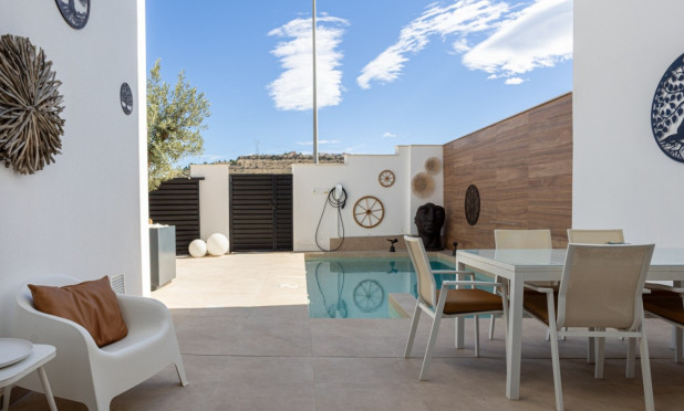 Herverkoop - Herenhuis - Benijofar